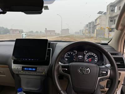 Toyota Prado 2018