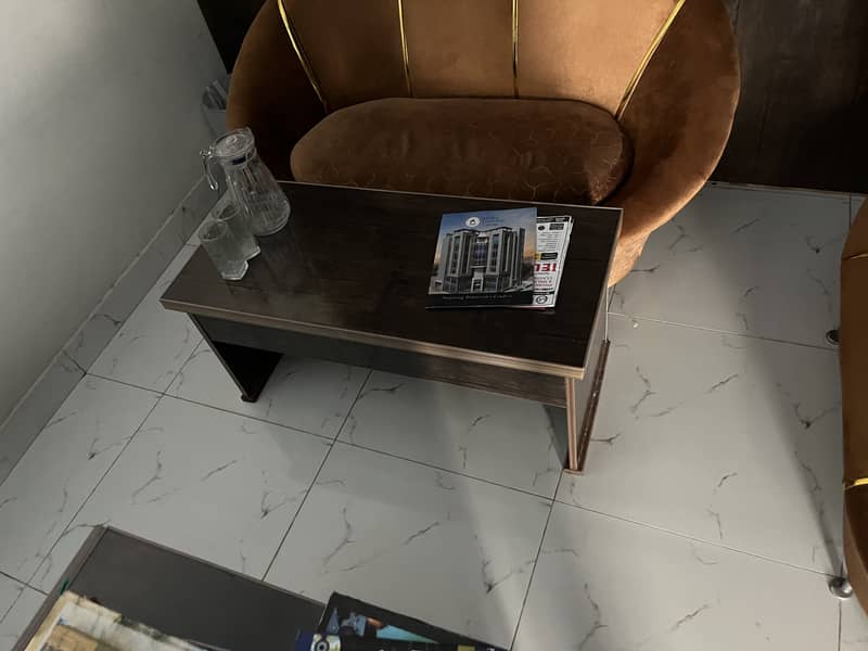 L table + coffee table 1