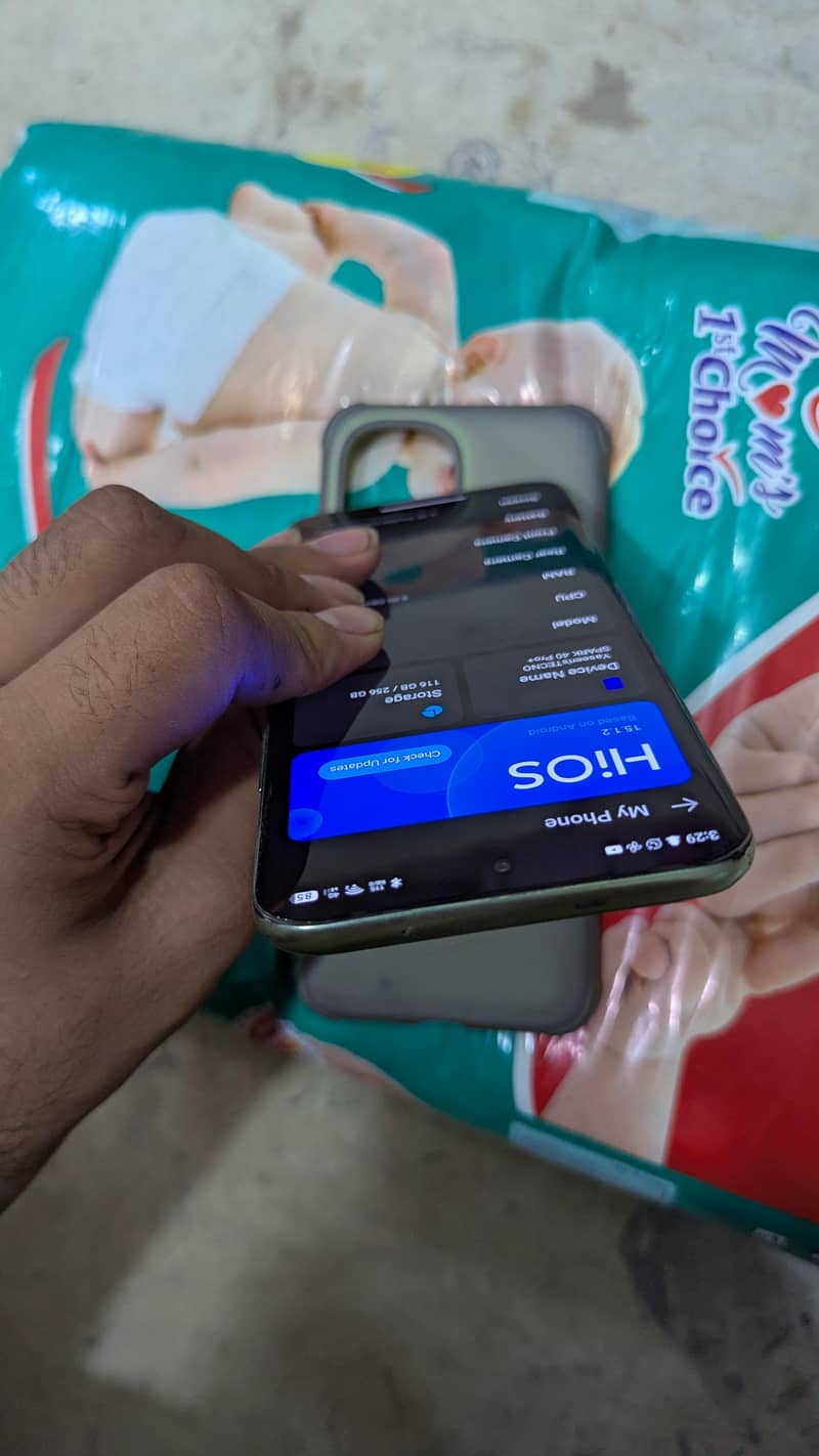Tecno spark 40 pro plus 5