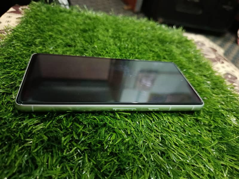 Google Pixel 7 2
