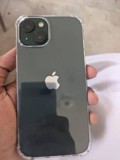 Apple iPhone 13