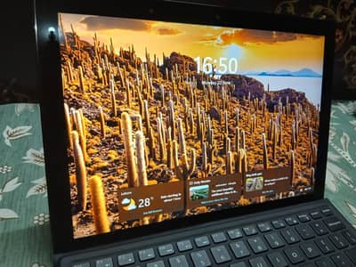 Dell Latitude 5290 2 in 1 with Touch screen