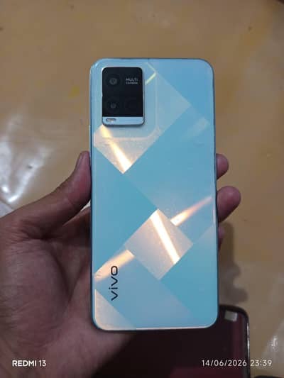 vivo y21