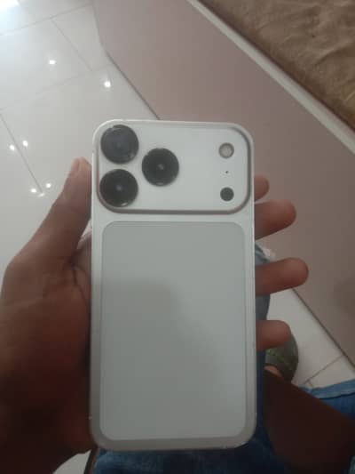 Apple iPhone XR canvard 17pro max