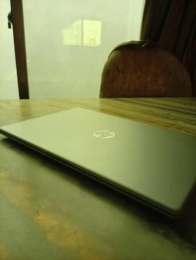 HP laptop 15-fc0xxx