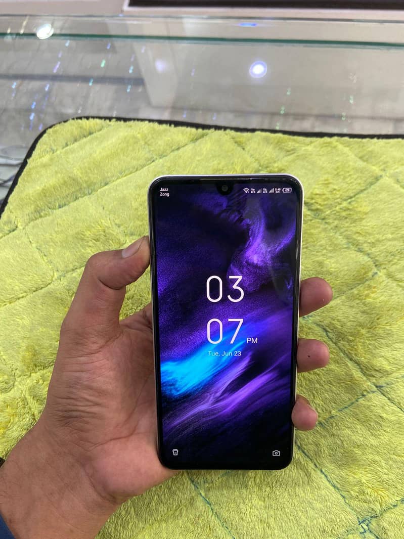 Infinix Note 11 1