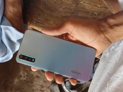 Vivo S1