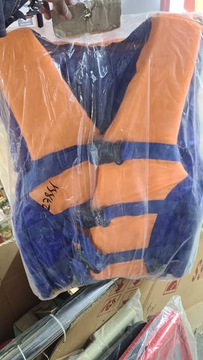 SWIMMING LIFE JACKET ADULT SIZE