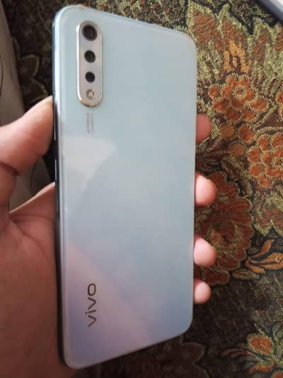 Vivo S1