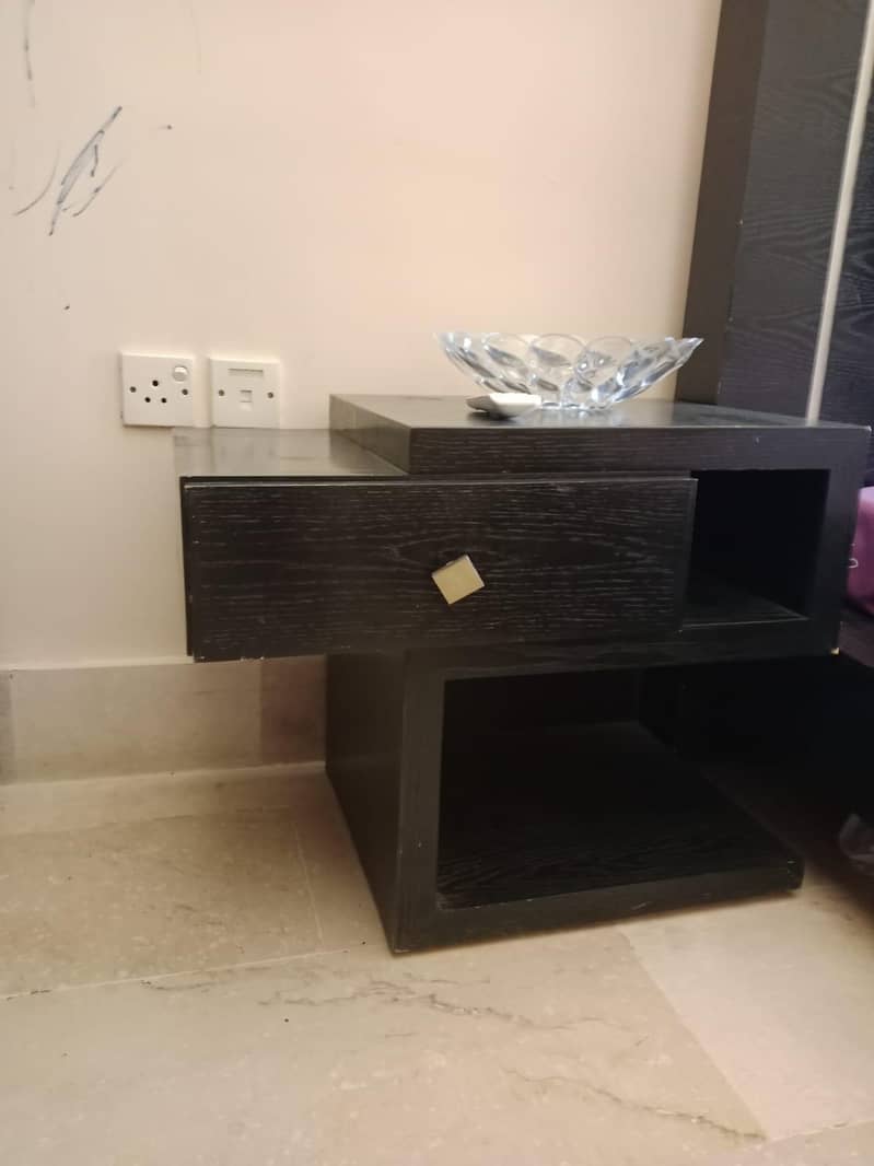 bedroom set 0