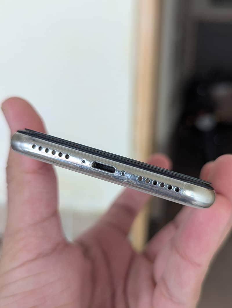 Apple iPhone X 2