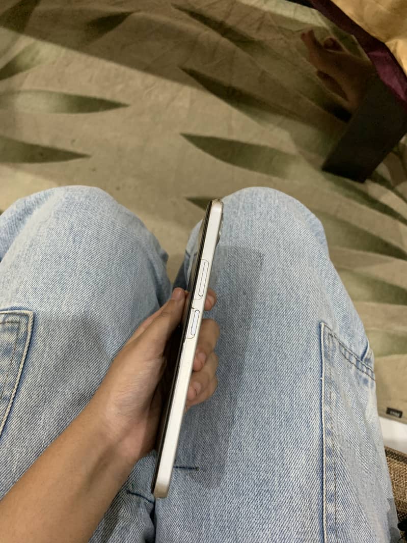 Android phone 1