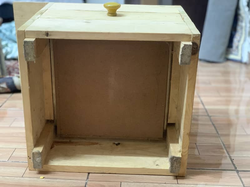 Sewing machine table 6