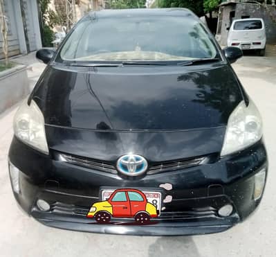 Toyota Prius 2011/14 urgent sale