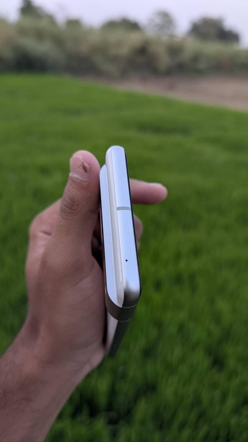 Google Pixel 7 6