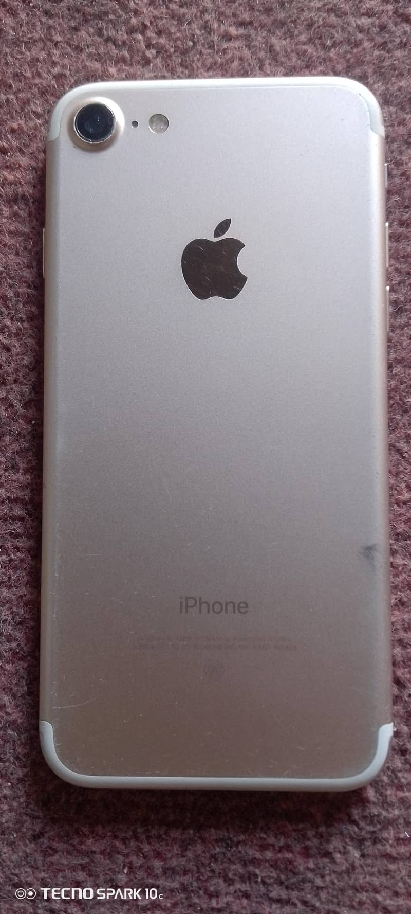 Apple iPhone 7 1