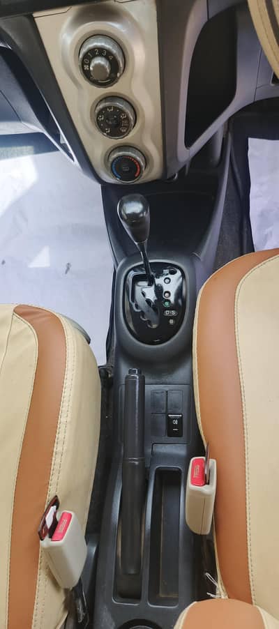 Toyota Vitz 2007 03282851705