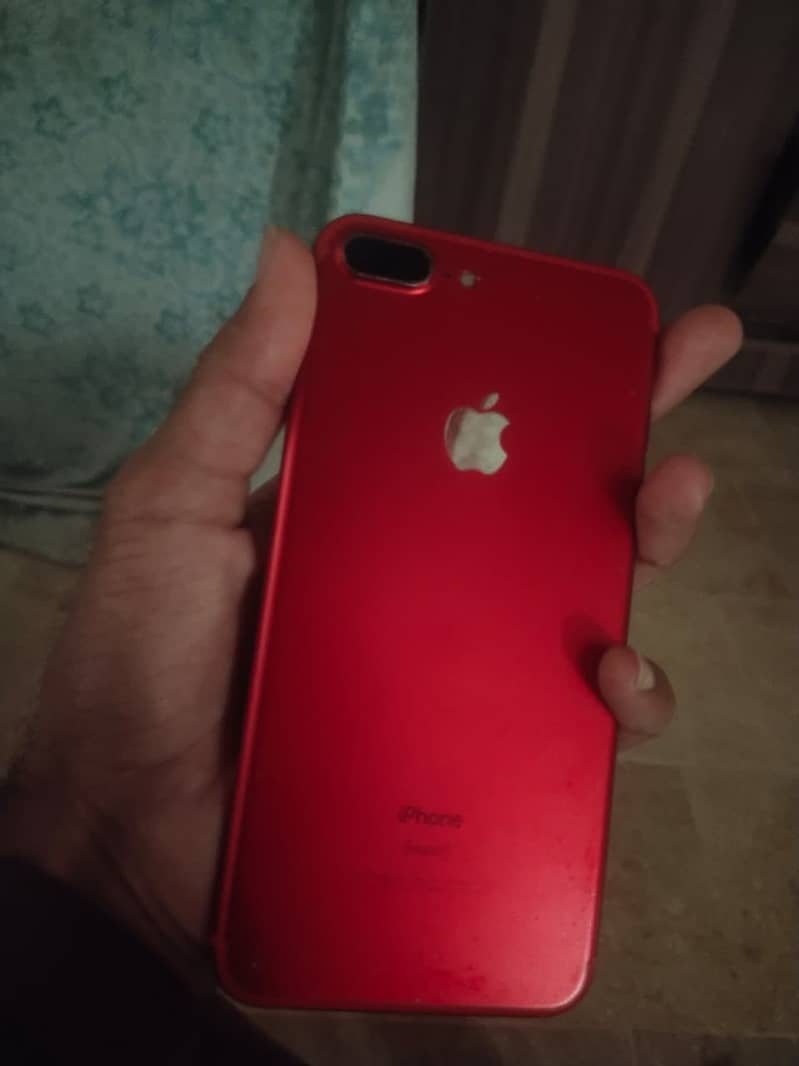 Apple iPhone 7 Plus 1