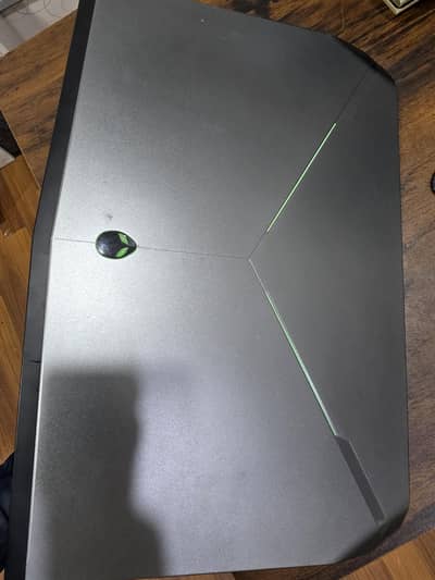 Alienware 15 gaming machine