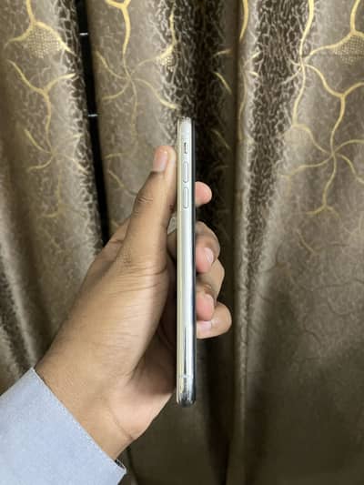 Apple iPhone XS