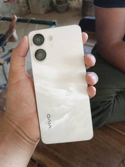 Vivo Y05