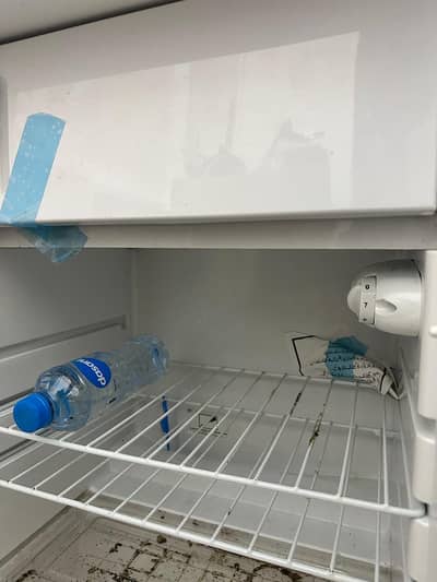 Mini fridge