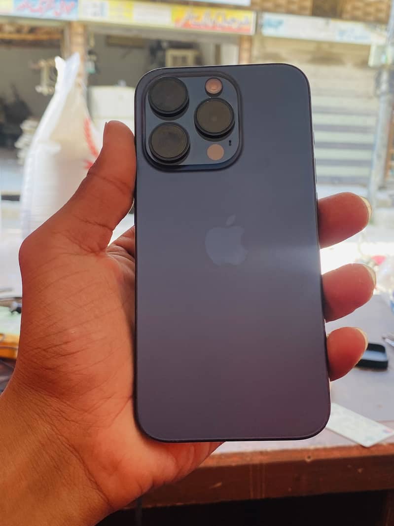 iPhone 15 Pro 1