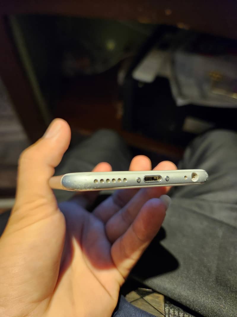 Apple iPhone 6 2