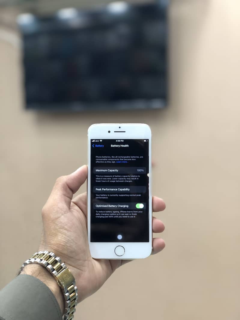 Apple iPhone 7 6