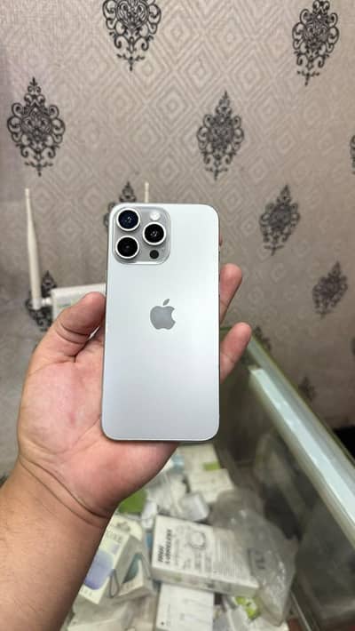 Apple iPhone 15 Pro Max