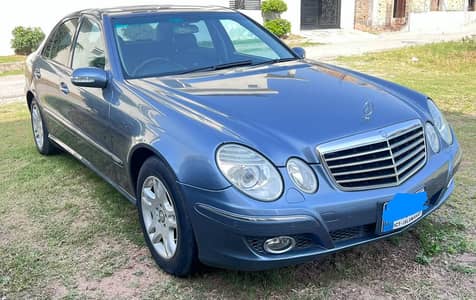Mercedes Benz E240