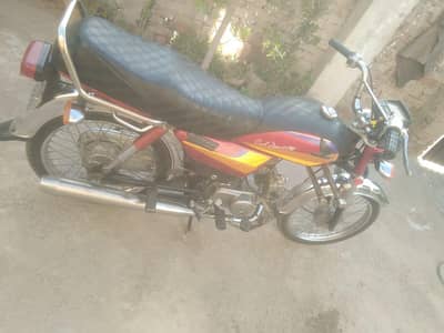 Honda CD 70 bike model 2004 for sale