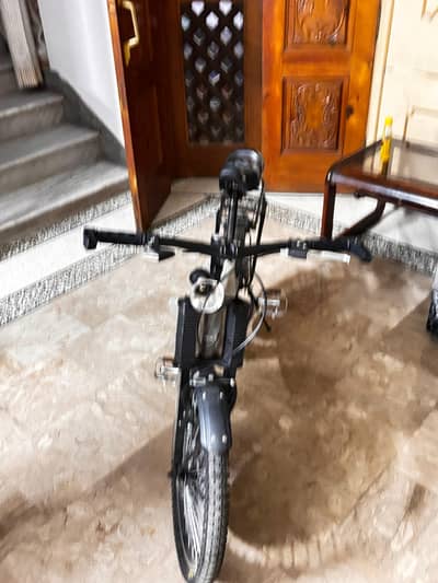 SELLING KIDS BIKE PERFECT CONDITION