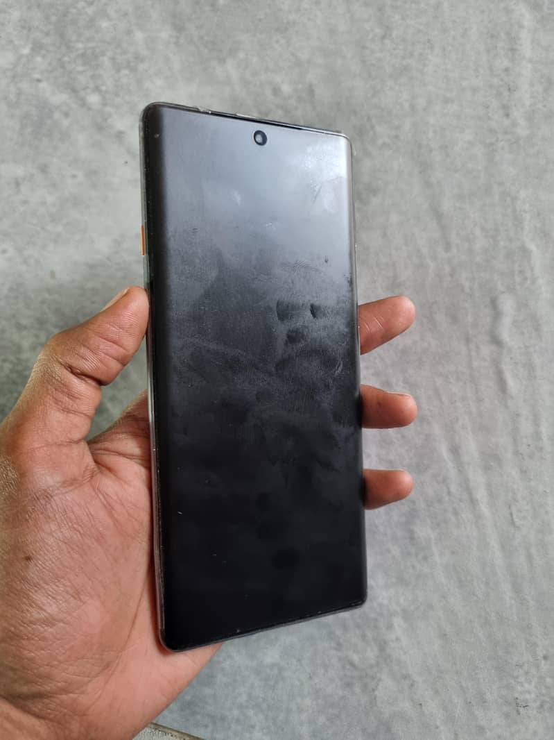 Tecno CAMON 40 Pro 6