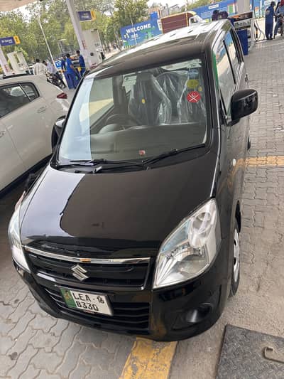 Suzuki Wagon R VXL 2016 1st owner Zero meter Bumper to Bumper genuine.