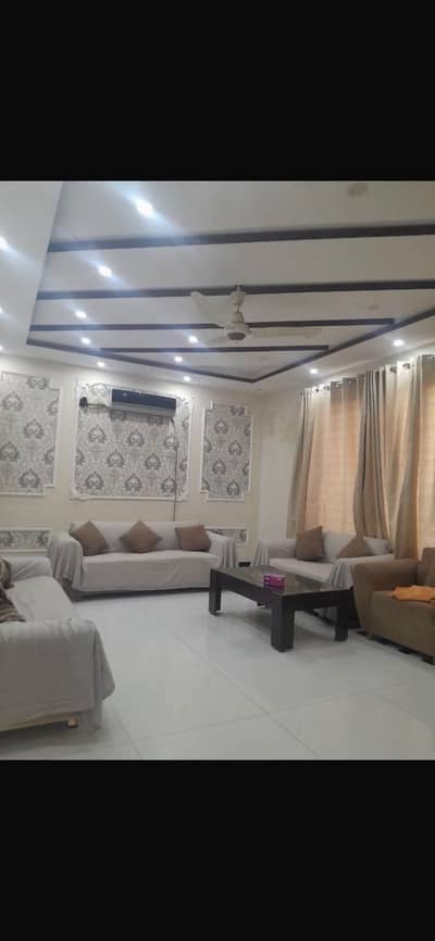 1 kanal beautiful upper portion for rent in wapda town.