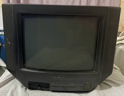 Sony Trinitron CRT TV