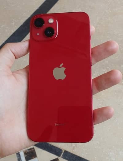 Apple iPhone 13