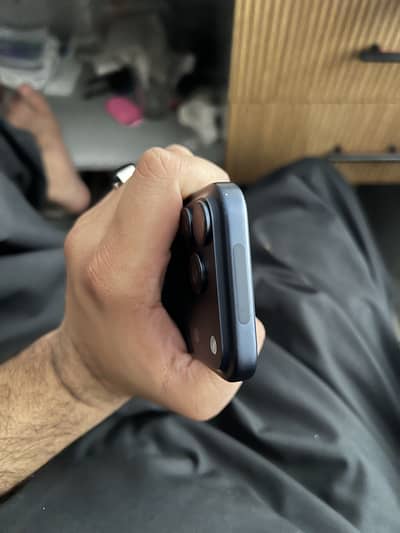Apple iPhone 17 Pro jv
