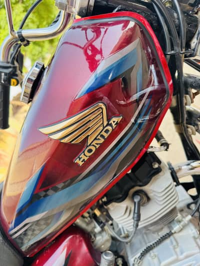 Honda 125 , 24/25