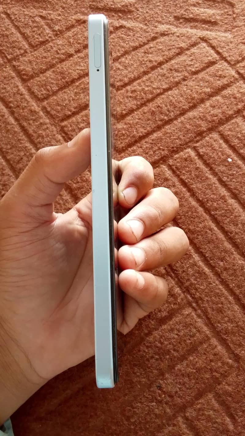 Realme Note 50 4