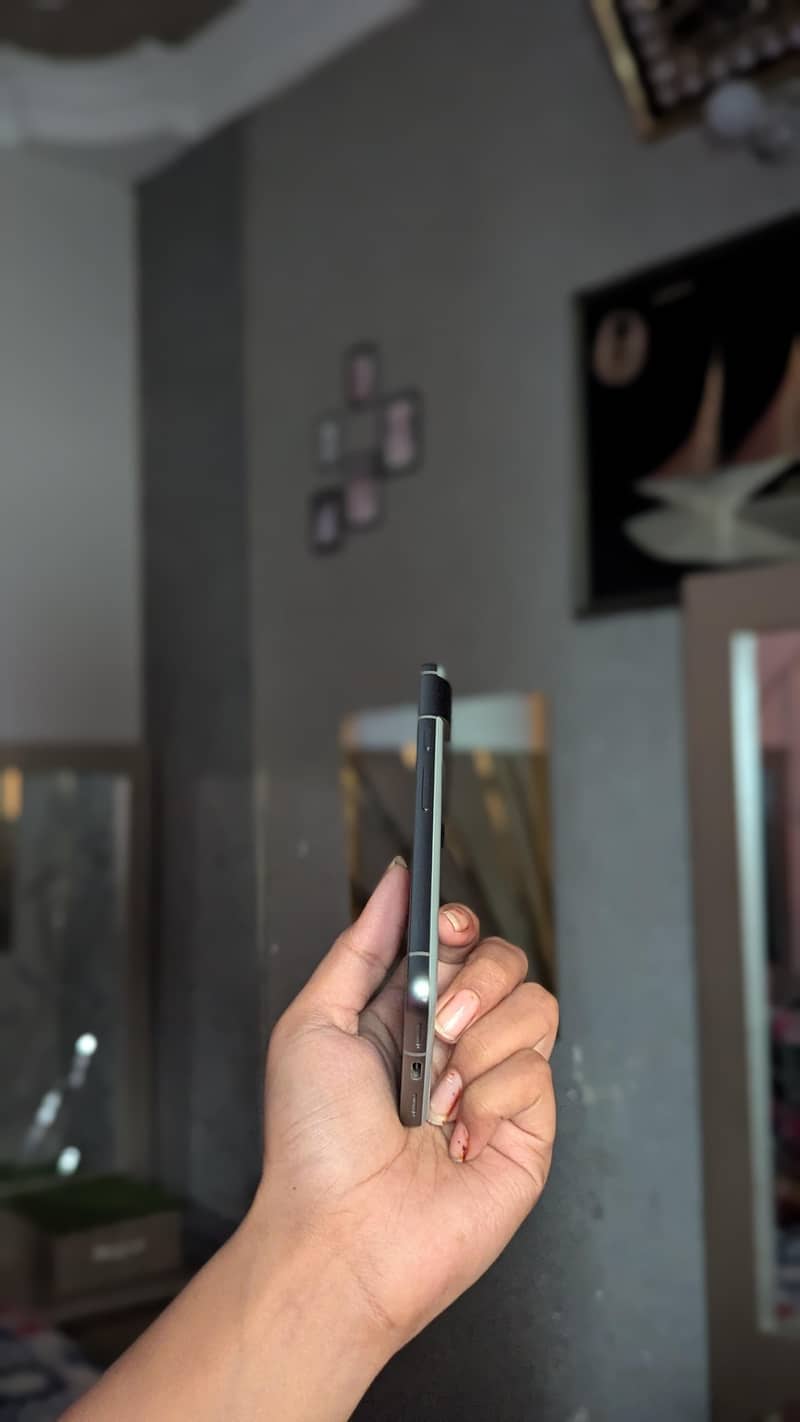 Google Pixel 8 1