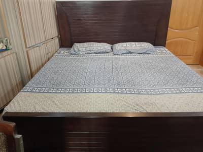 Modern King Size Double Bed With Mattress