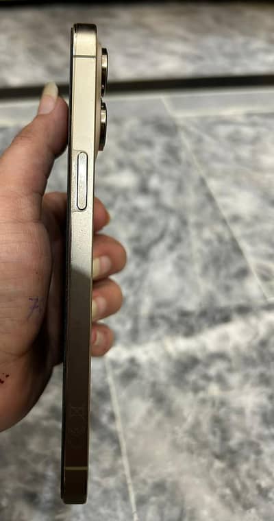 Apple iPhone 14 Pro Max urgent selling