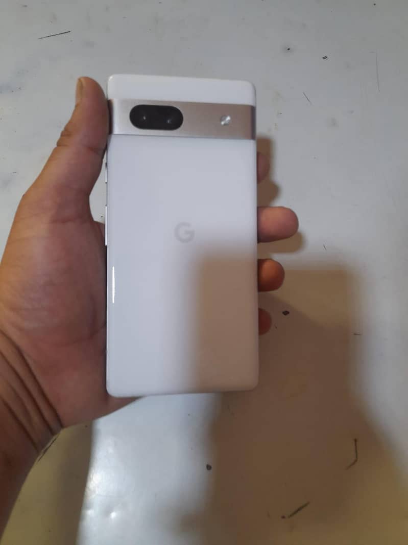 Google Pixel 7 3