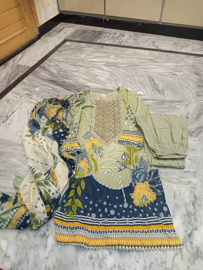 3 piece lawn suit