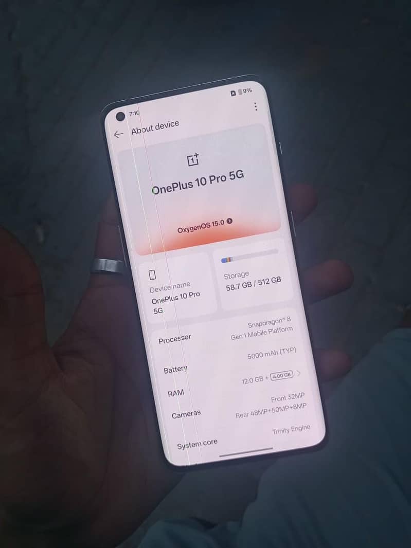 One Plus 10 Pro 6