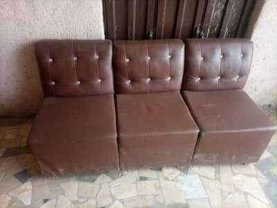 12 sofas 1 chair and 2tables