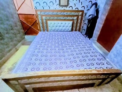 bed in just 19999 with side tables without metres
