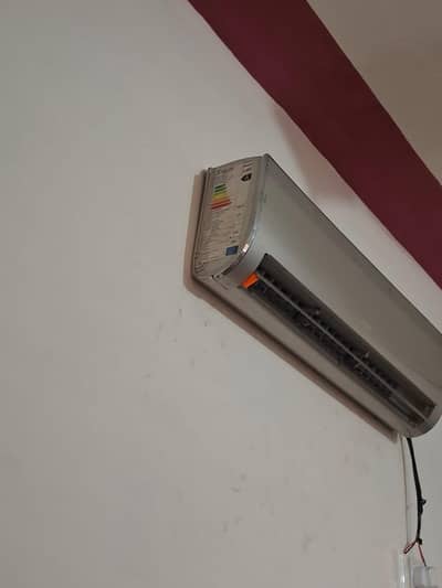 Gree AC DC inverter